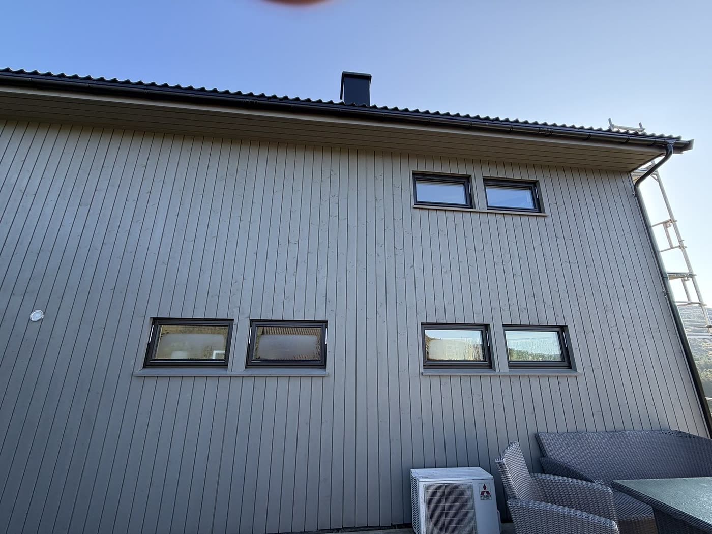 Oppgradering av hytte med ny kledning